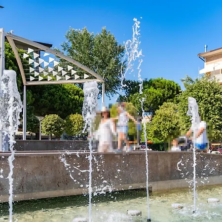 1 Bedroom Lovely In Διαμέρισμα