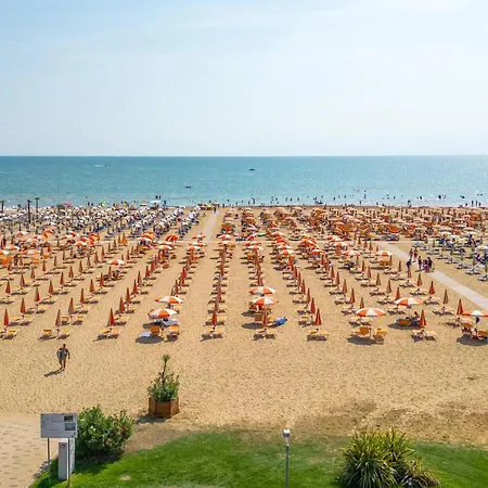 1 Bedroom Lovely In *