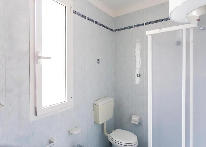 1 Bedroom Lovely In Appartamento