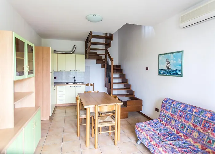 1 Bedroom Lovely In *